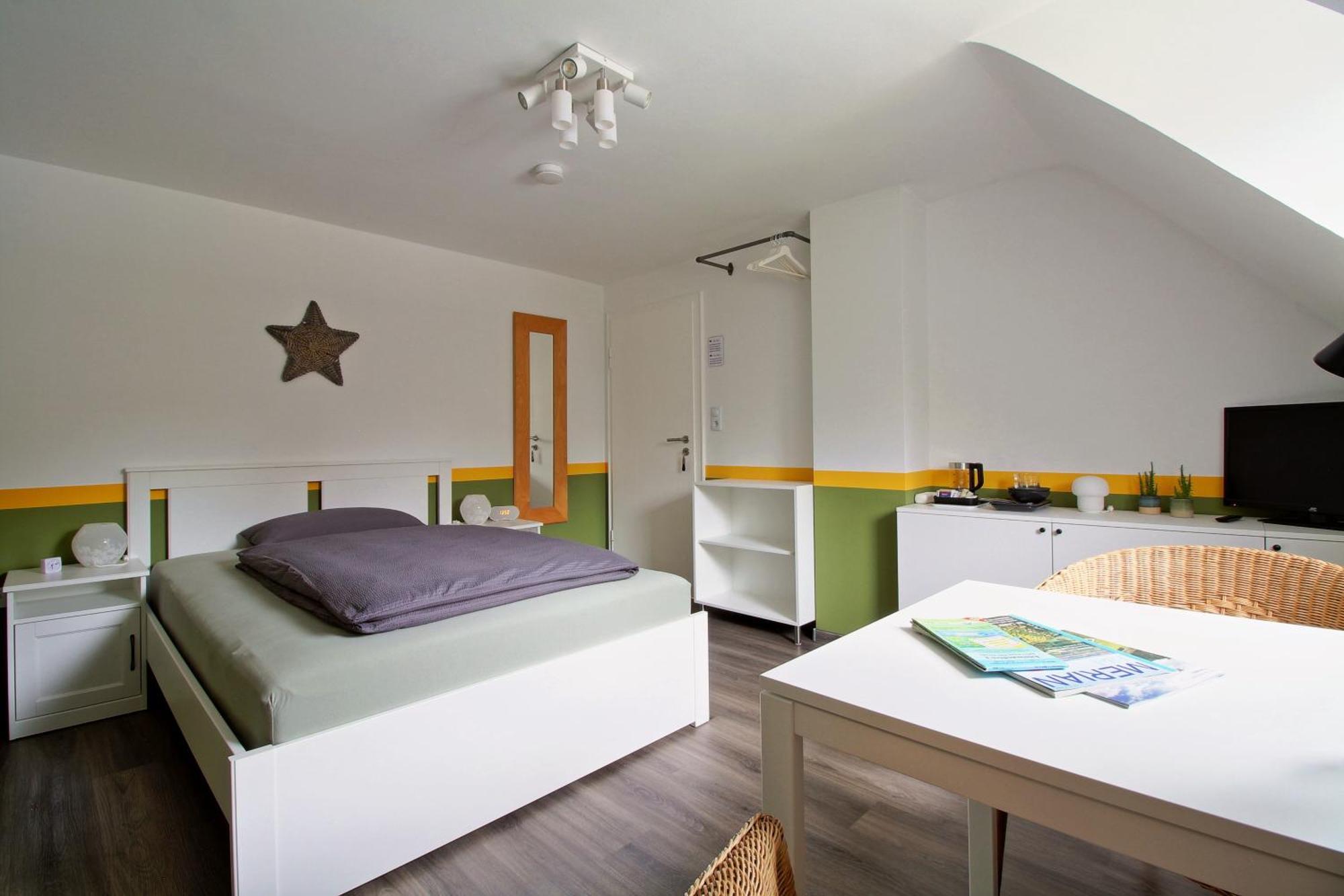 Toms Gaestehaus Schleiden Szoba fotó